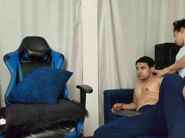 couplee-horny webcam