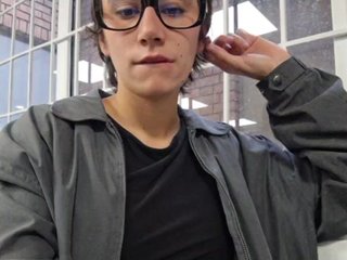 AntoniaDilune Porn Show