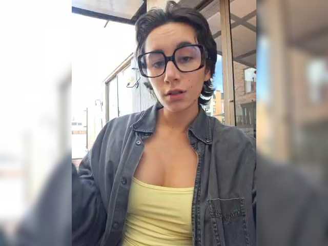 AntoniaDilune live cam on BongaCams