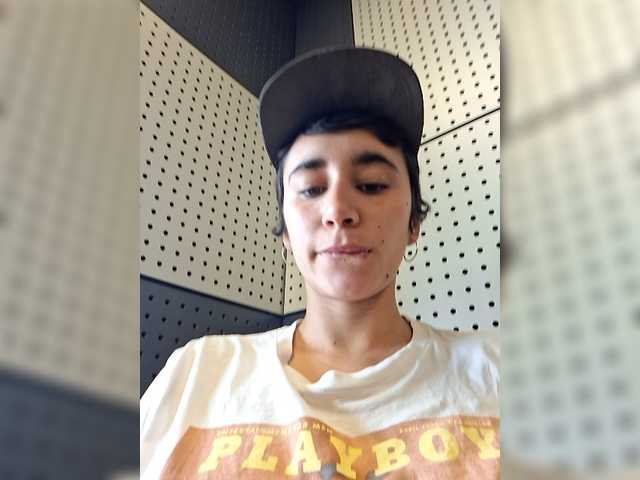 AntoniaDilune's BongaCams show and profile