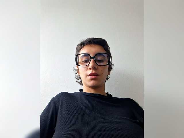 AntoniaDilune's BongaCams show and profile