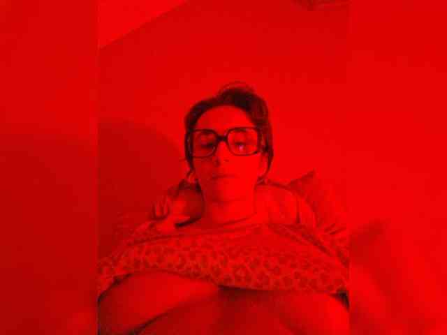 AntoniaDilune webcam