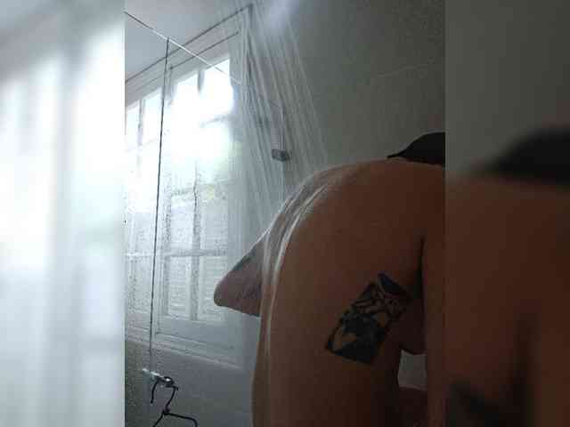 AntoniaDilune webcam