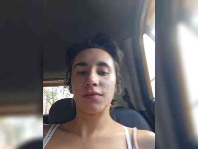 AntoniaDilune webcam