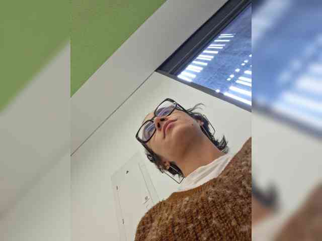 AntoniaDilune webcam