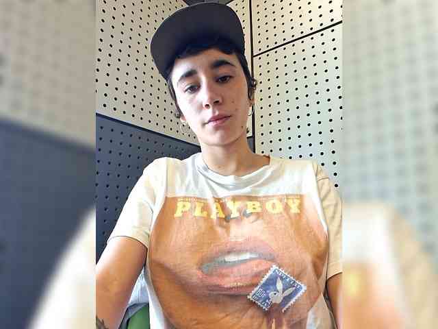 AntoniaDilune webcam