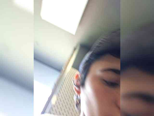 AntoniaDilune webcam