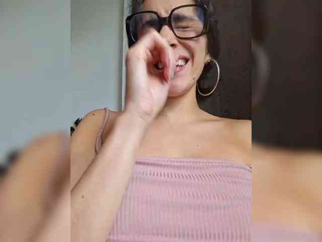 AntoniaDilune webcam