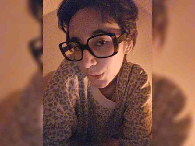 AntoniaDilune webcam