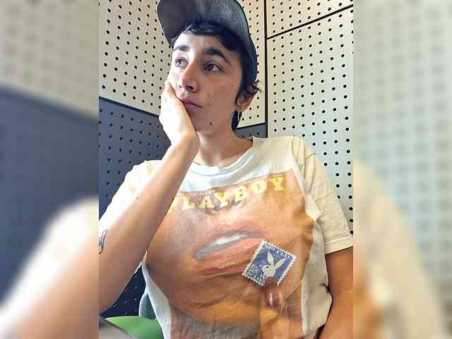 AntoniaDilune webcam