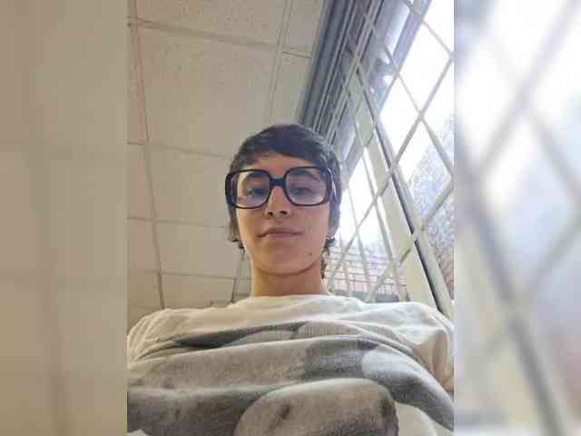 AntoniaDilune webcam