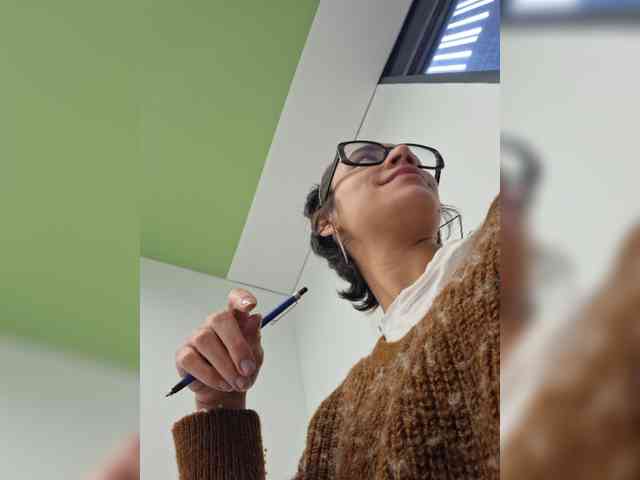 AntoniaDilune webcam