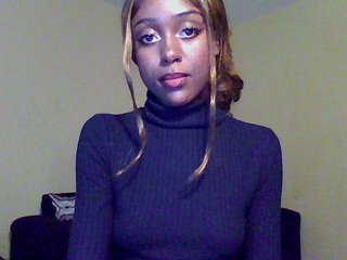 Hunnybee's Live Webcam