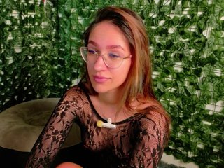 NicoleIris Porn Show