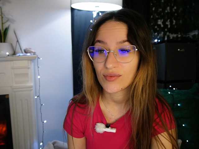NicoleIris live cam on BongaCams