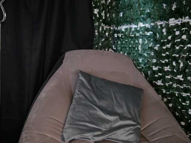 nicoleiris live sex