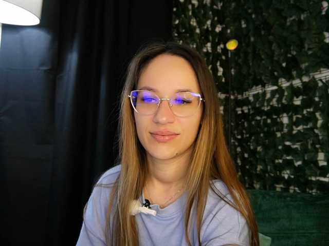 NicoleIris live cam on BongaCams