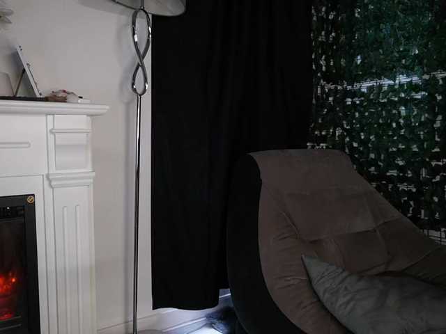 NicoleIris live cam on BongaCams
