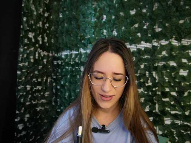 NicoleIris