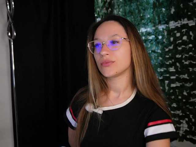 NicoleIris live cam on BongaCams