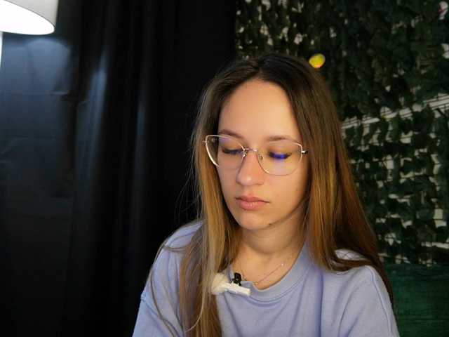 NicoleIris live cam on BongaCams