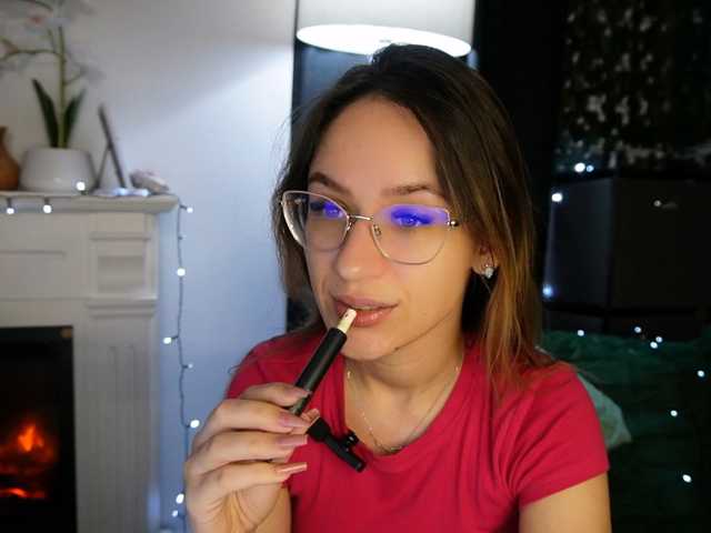 NicoleIris live cam on BongaCams