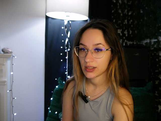 NicoleIris live cam on BongaCams