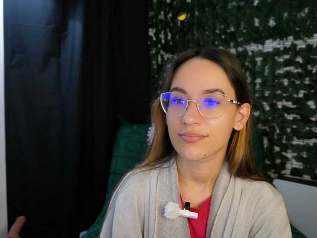 NicoleIris live cam on BongaCams