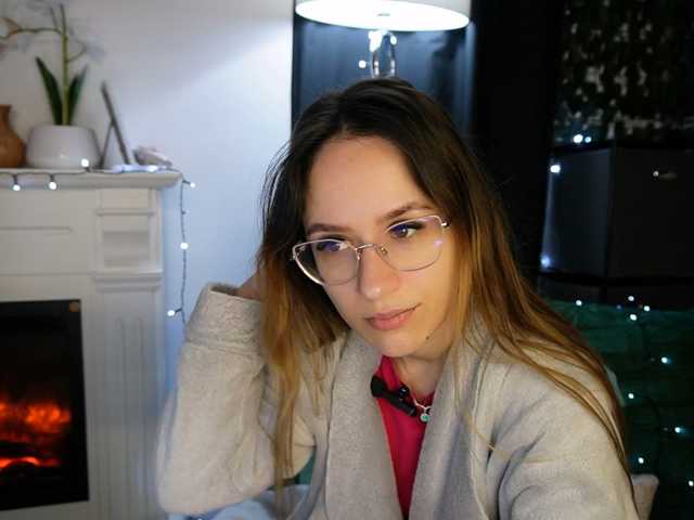 NicoleIris live cam on BongaCams
