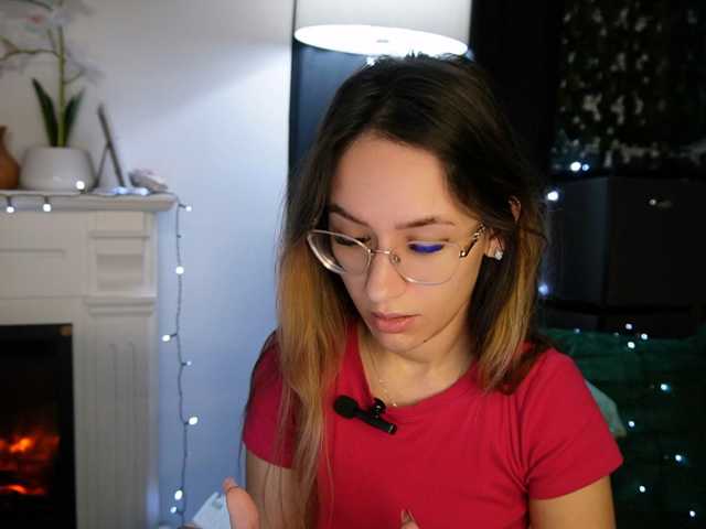 NicoleIris live cam on BongaCams