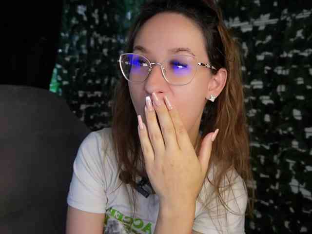 NicoleIris NicoleIris
