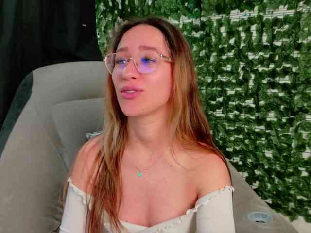 NicoleIris Sex Cam Show