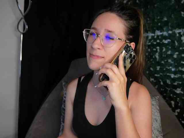 NicoleIris Live Webcam on BongaCams