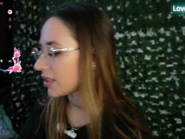 NicoleIris NicoleIris