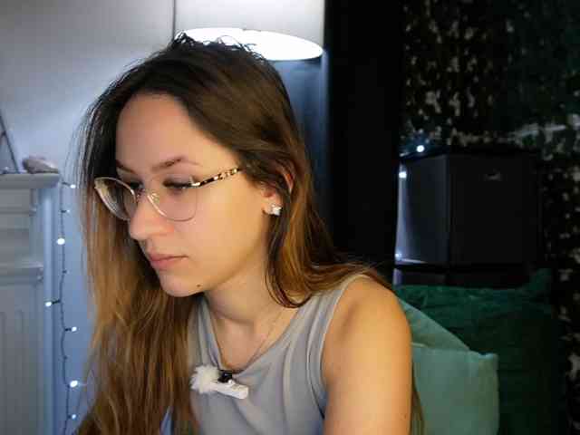 NicoleIris NicoleIris