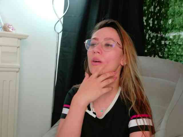 NicoleIris NicoleIris