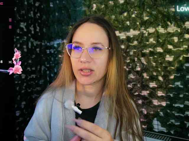 NicoleIris NicoleIris