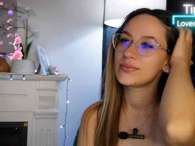 NicoleIris NicoleIris
