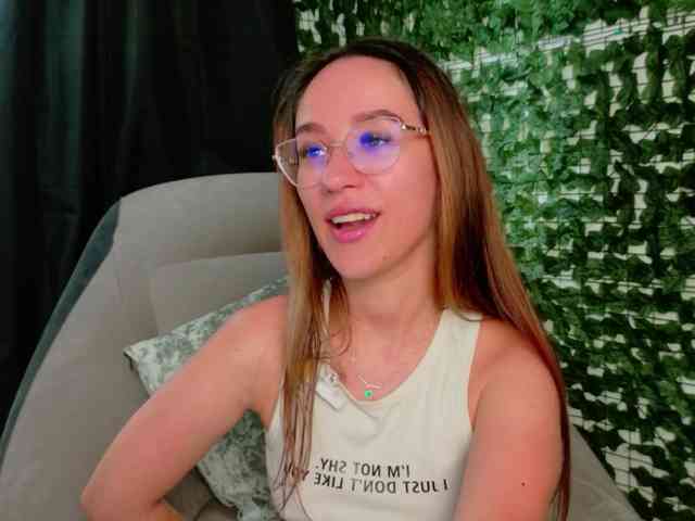 NicoleIris Sex Cam Show