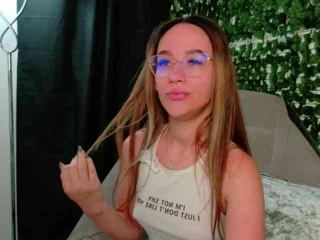 NicoleIris NicoleIris