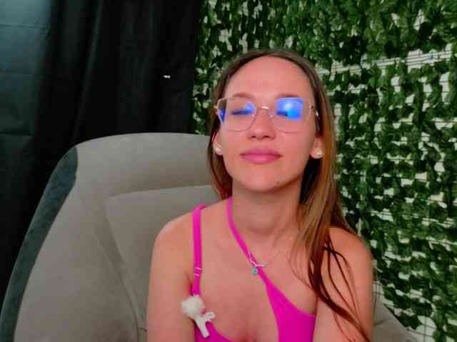 NicoleIris Sex Cam Show