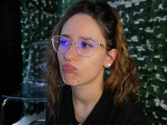 NicoleIris NicoleIris