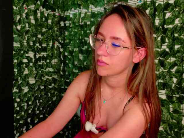 NicoleIris NicoleIris