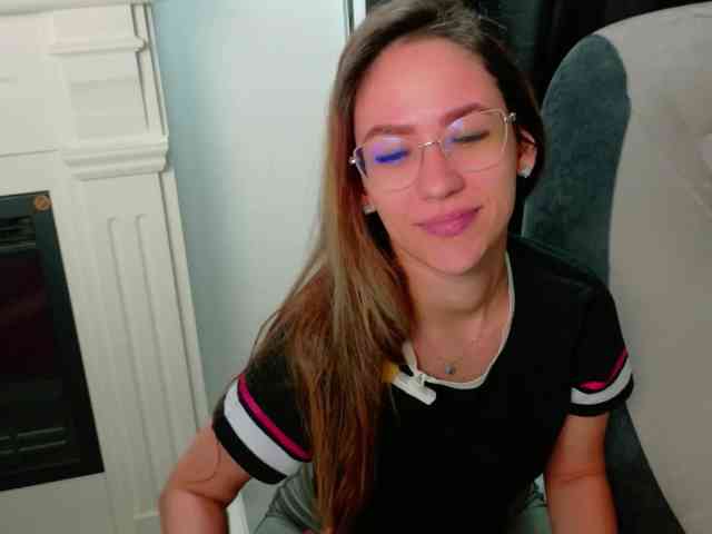 NicoleIris NicoleIris