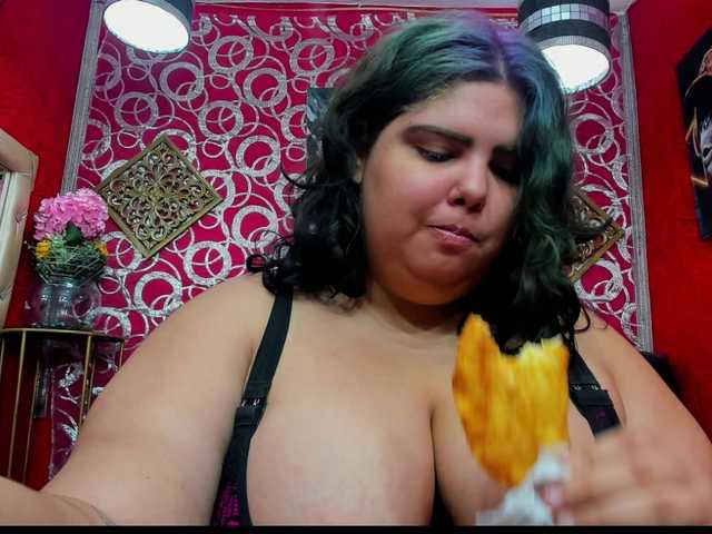 LISABROWNS live cam on BongaCams