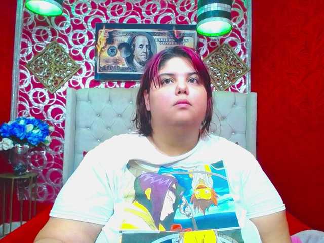 LISABROWNS, live now on BongaCams