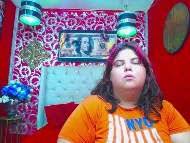 LISABROWNS live cam on BongaCams