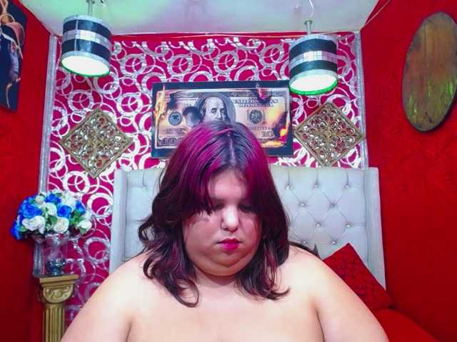 LISABROWNS live cam preview
