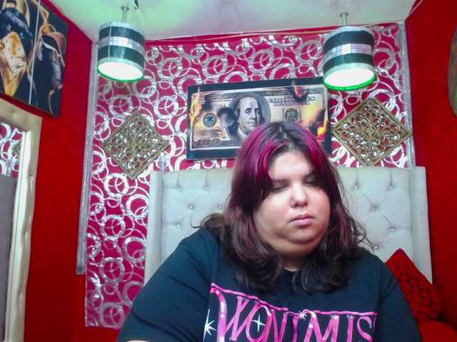 LISABROWNS live cam on BongaCams