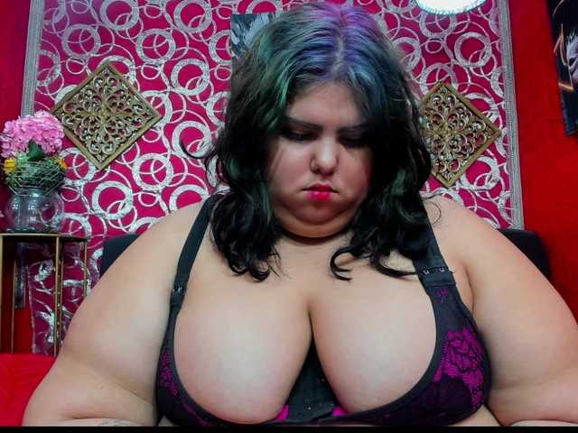 LISABROWNS Cam en direct sur BongaCams